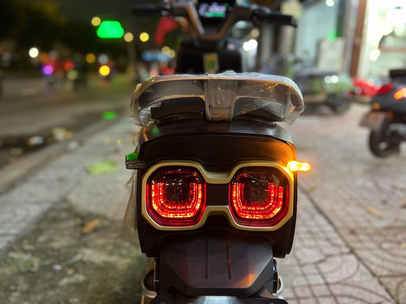 Xe M&aacute;y Điện Tailg Power F52 6 b&igrave;nh 22.3Ah