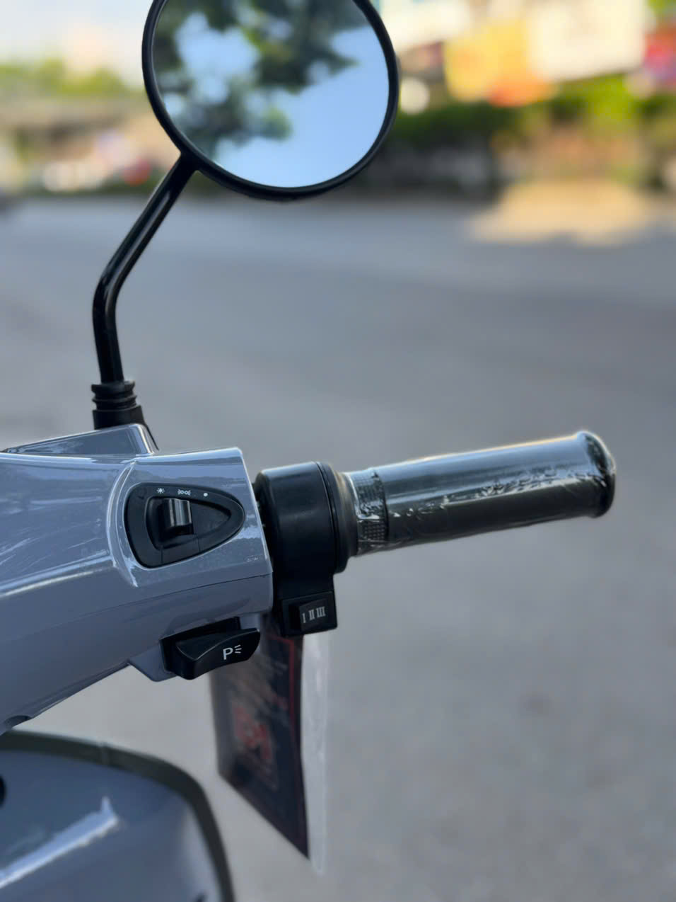 Xe M&aacute;y Điện Osakar Nispa Viora New