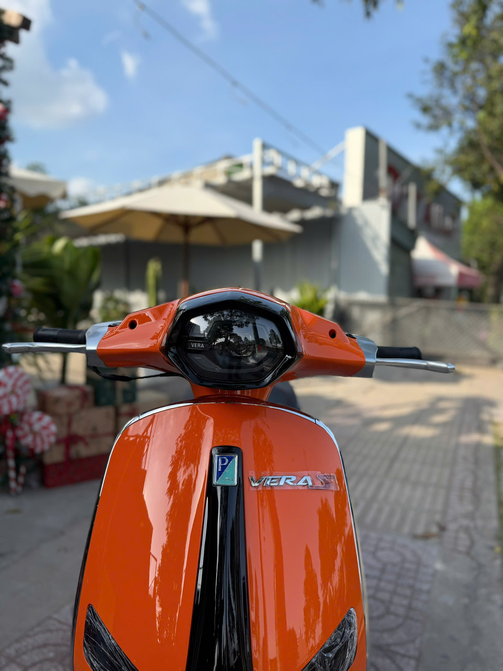 Xe Ga 50cc Vera S Việt Th&aacute;i Thế Hệ Mới