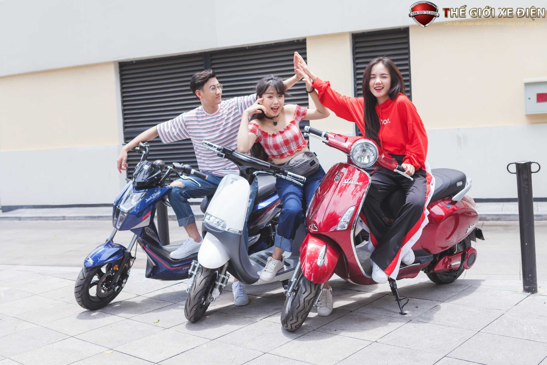Công nghệ chống nước IPX7 trên xe máy điện Dibao giúp an tâm mùa mưa