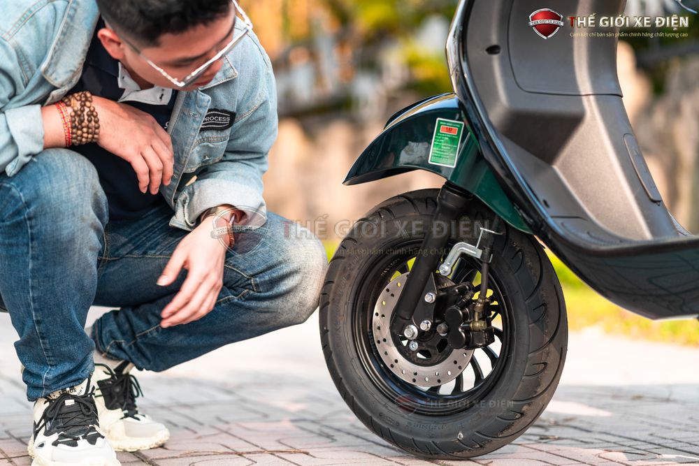 Scooter Victoria 50cc: "Gen" cổ điển và ứng dụng đô thị hiện đại