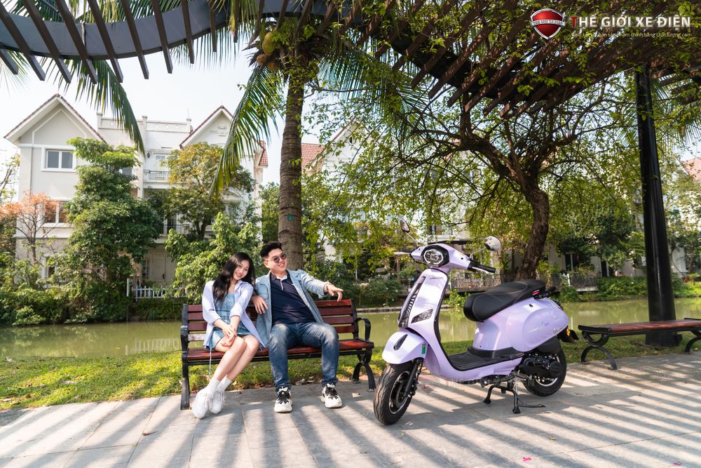 Trải nghiệm đẳng cấp cùng Xe Ga 50cc Victoria AT88 thế hệ mới