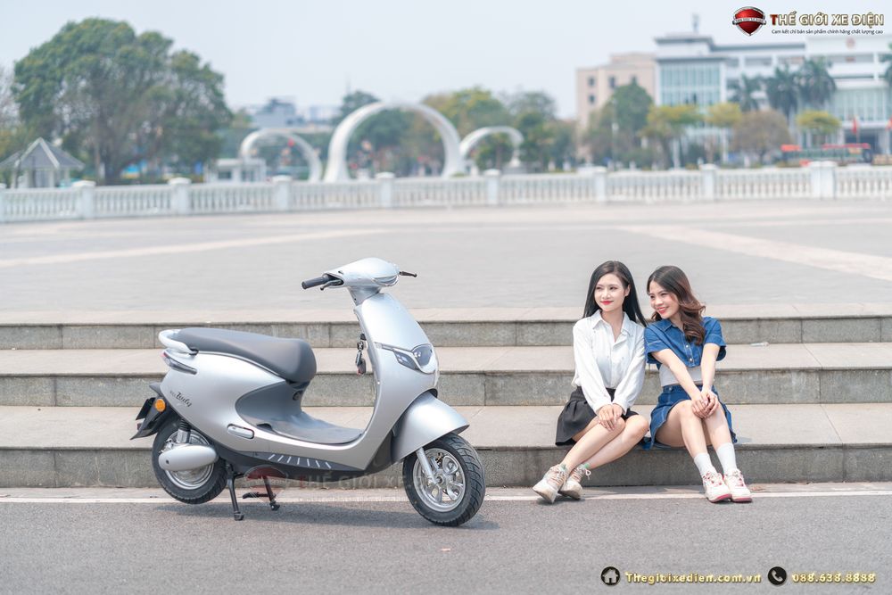 Tháng 5 2025 nên mua xe điện vào ngày nào là tốt