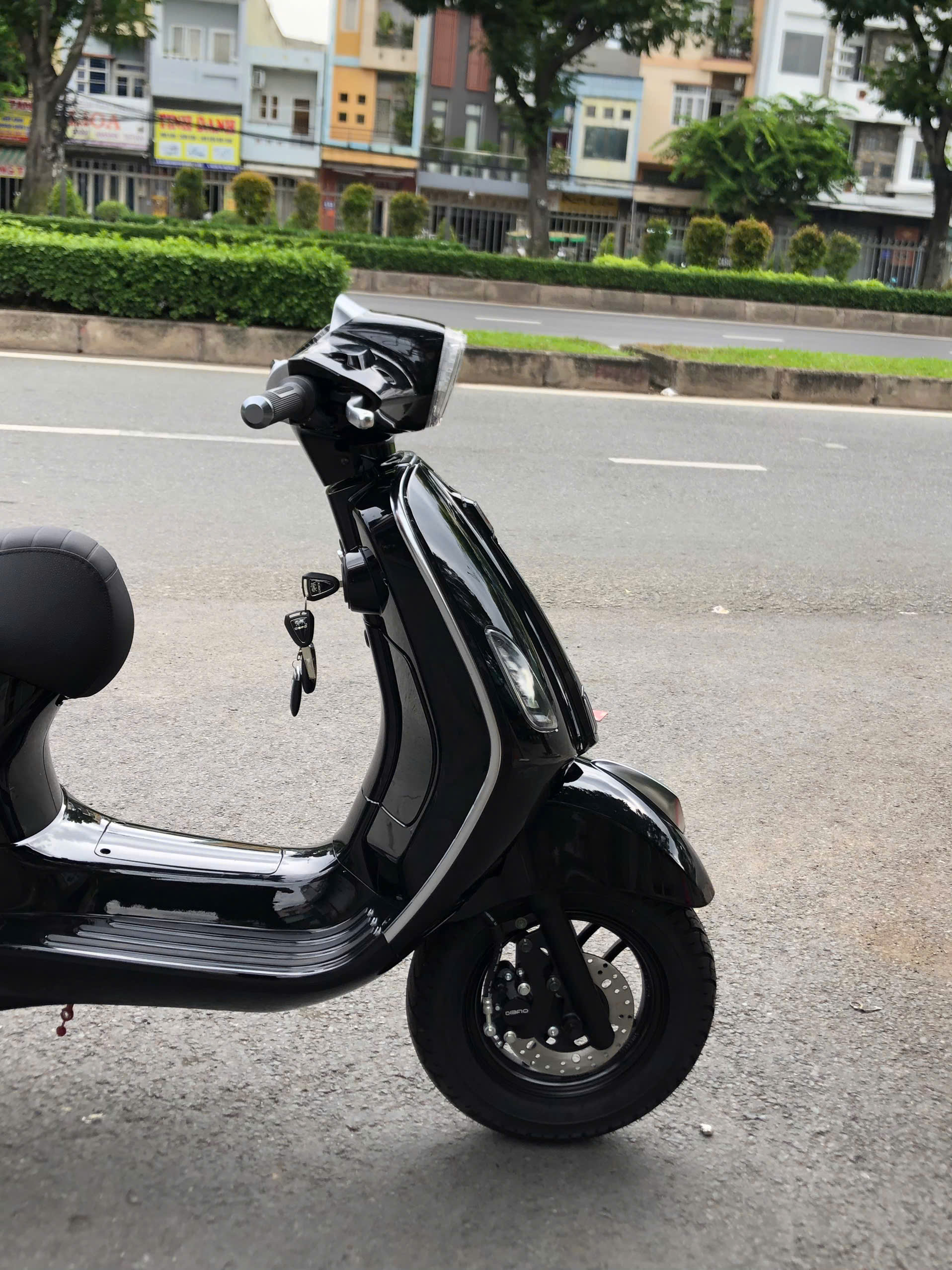 Xe Máy Điện Dibao Tesla Chic Q Xe Máy Điện Dibao Tesla Chic Q